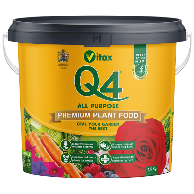 Vitax Q4 4.5KG Tub